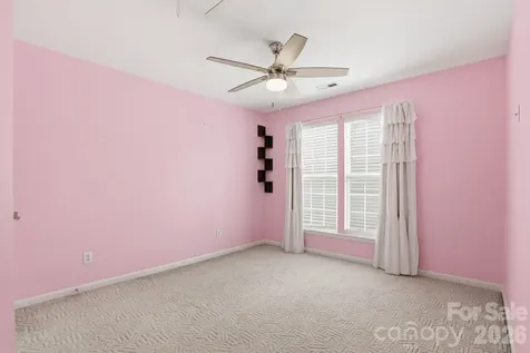 3909 Meadow Green Drive Charlotte NC 28269