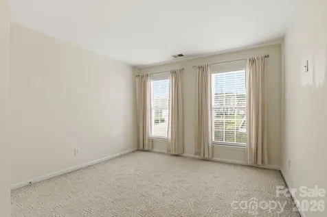 3909 Meadow Green Drive Charlotte NC 28269