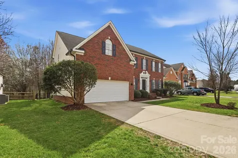 3909 Meadow Green Drive Charlotte NC 28269