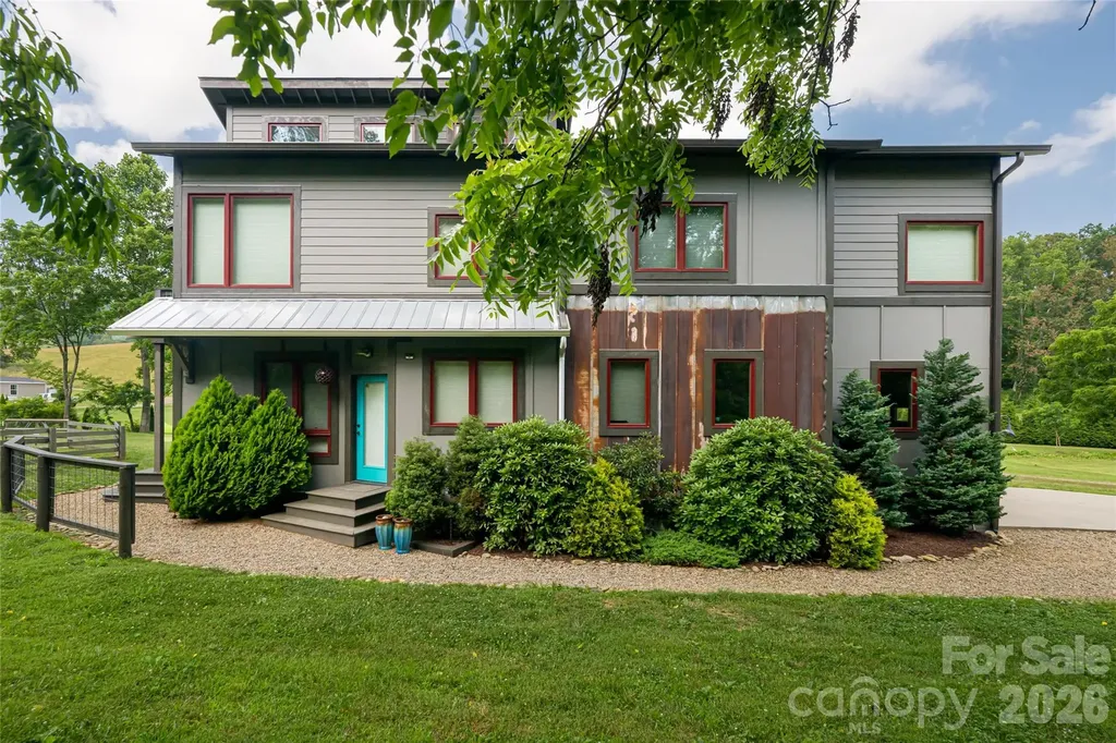 43 Upper Herron Cove Road Weaverville NC 28787