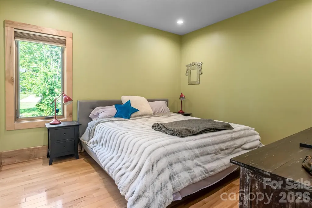43 Upper Herron Cove Road Weaverville NC 28787