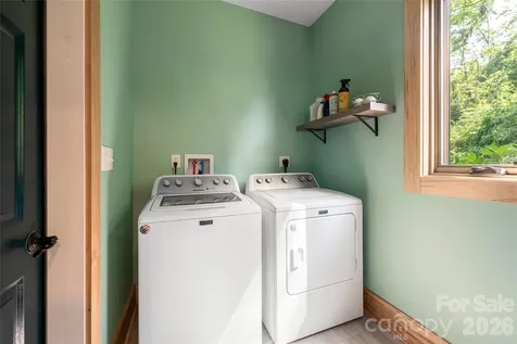 43 Upper Herron Cove Road Weaverville NC 28787