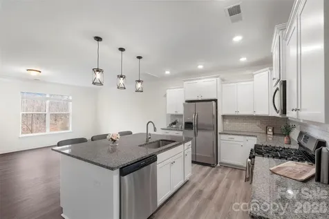 2109 Laurel Village Circle Belmont NC 28012