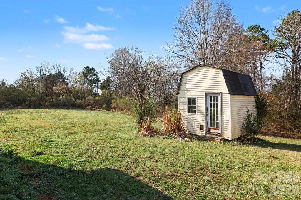 5647 Putuptoe Place Norwood NC 28128