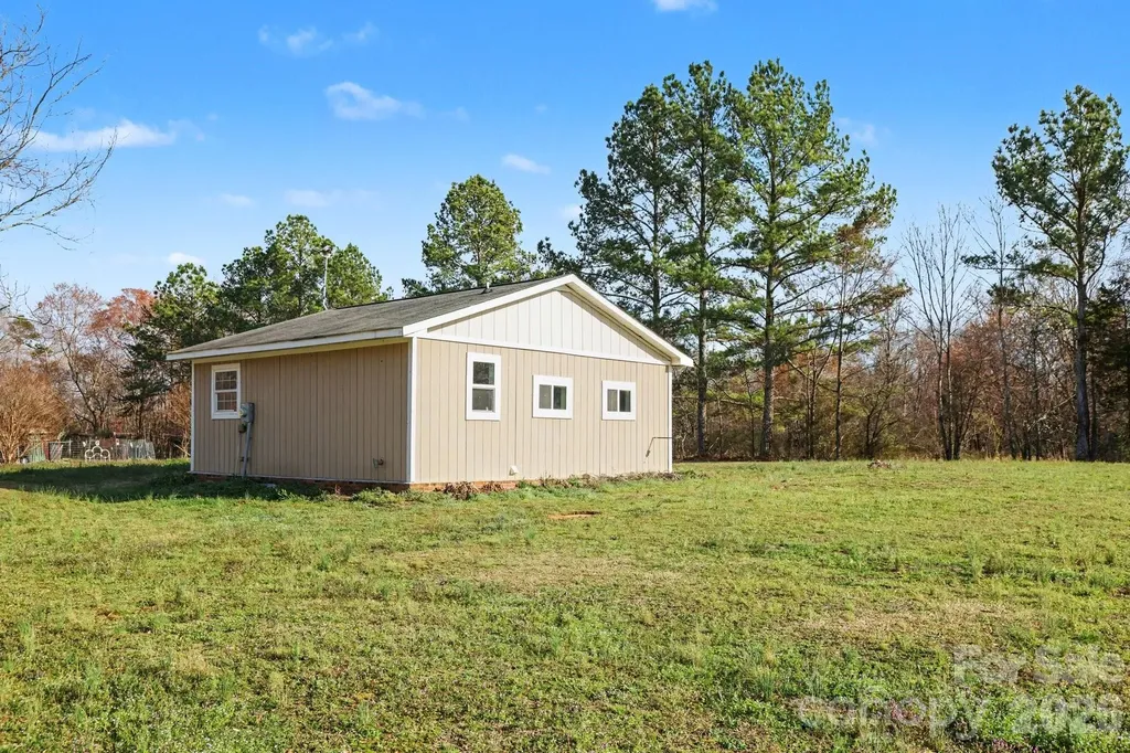 5647 Putuptoe Place Norwood NC 28128