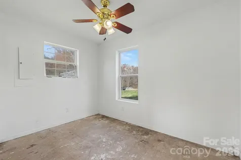 5647 Putuptoe Place Norwood NC 28128