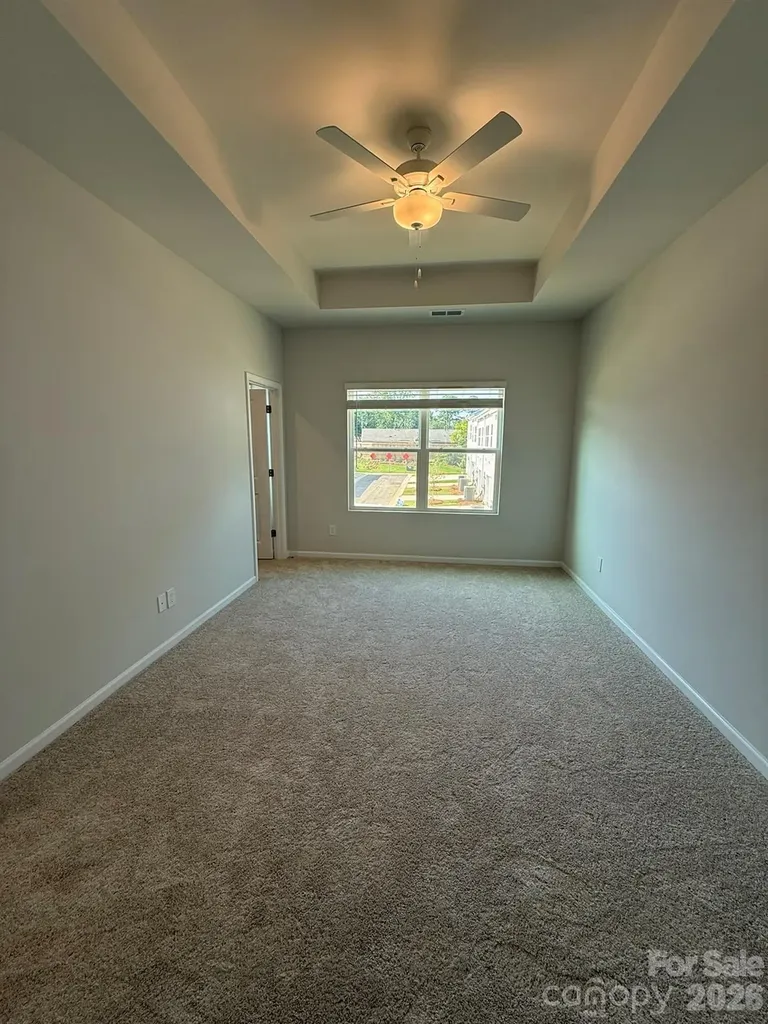 4618 Lakeview Road Charlotte NC 28216
