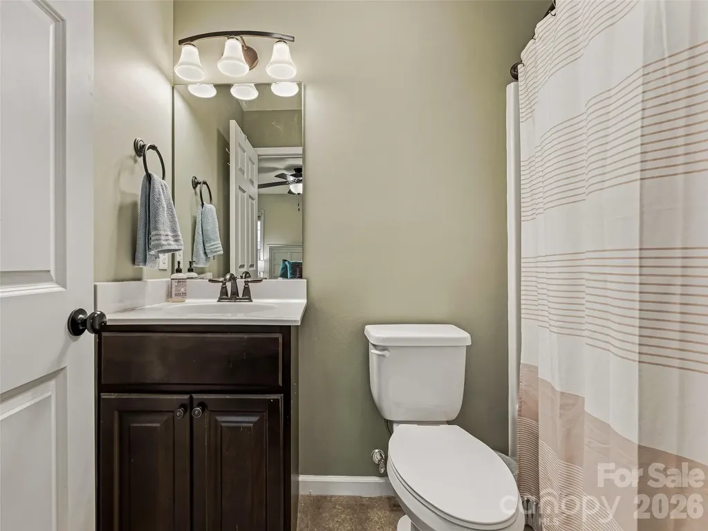 21 Yarrow Meadow Road Weaverville NC 28787