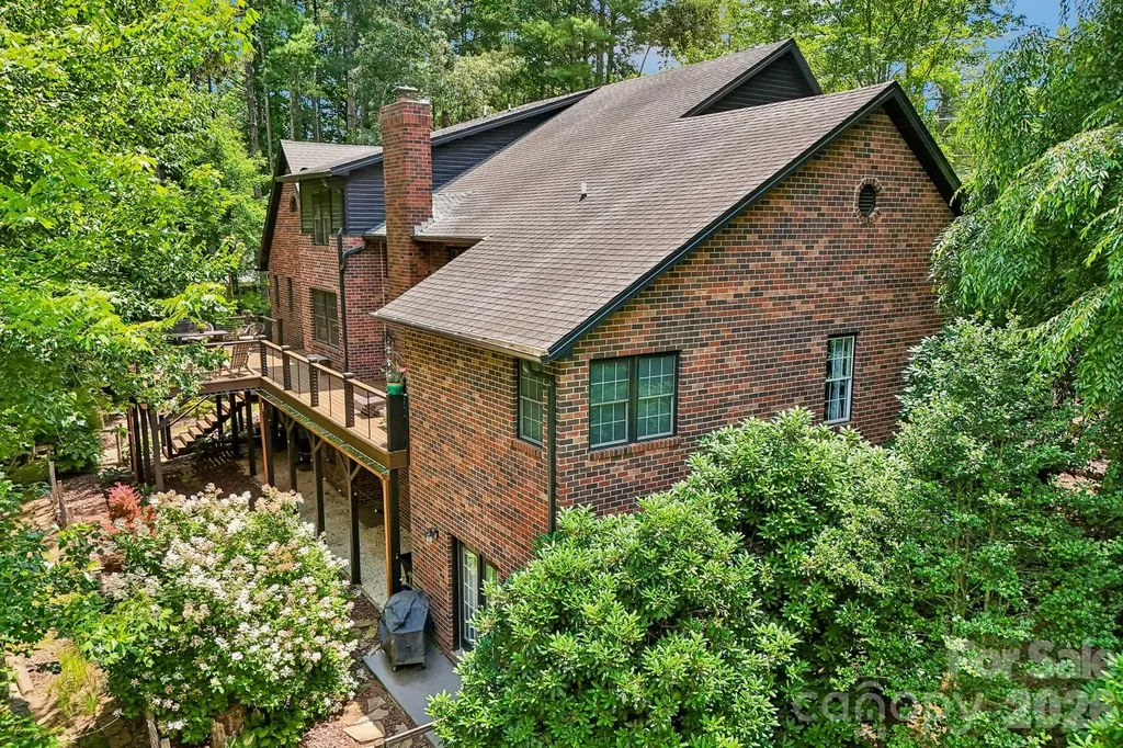 4005 Little River Road Hendersonville NC 28739