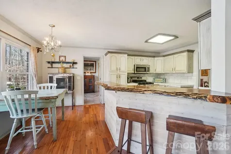 4005 Little River Road Hendersonville NC 28739