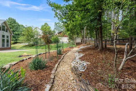 182 Broadview Circle Mooresville NC 28117