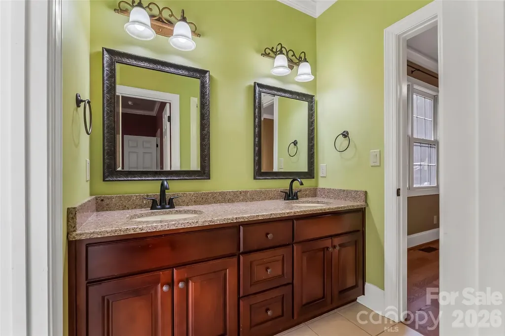 293 Bear Cliff Drive Nebo NC 28761