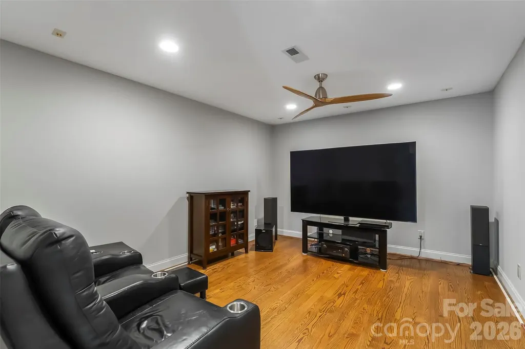 293 Bear Cliff Drive Nebo NC 28761