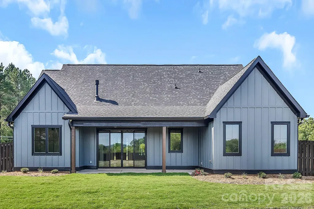 104 Hidden Cove Road Norwood NC 28128