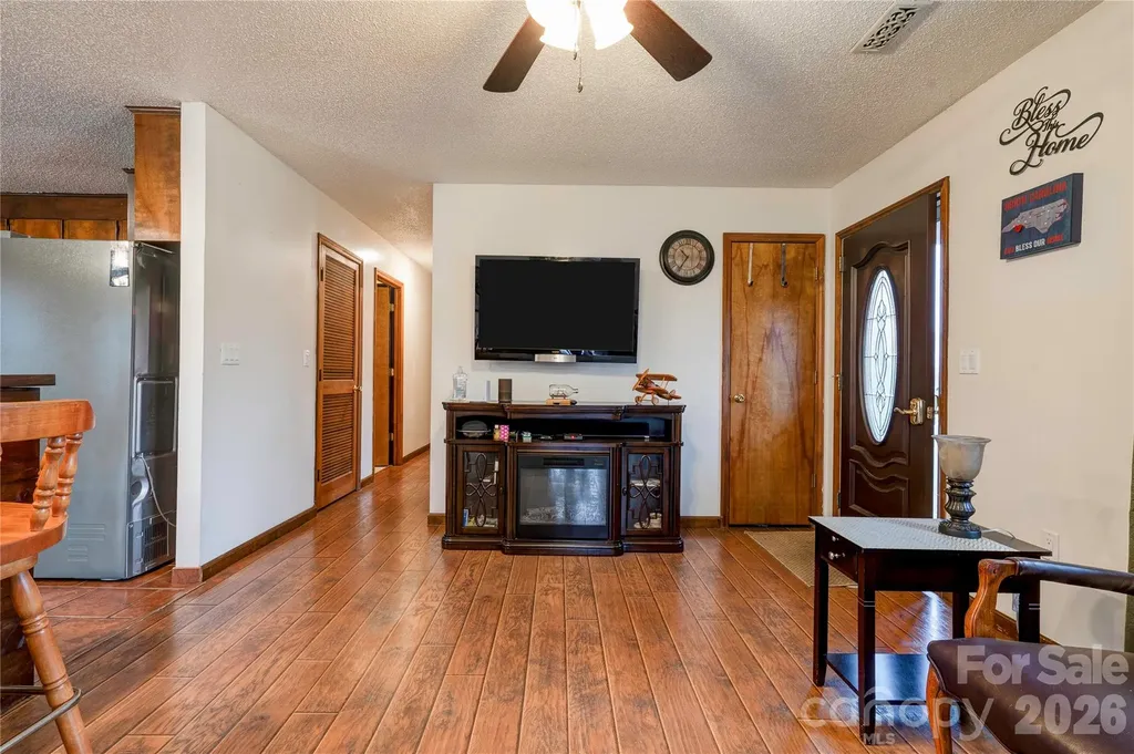 111 Hicks Road Grover NC 28073