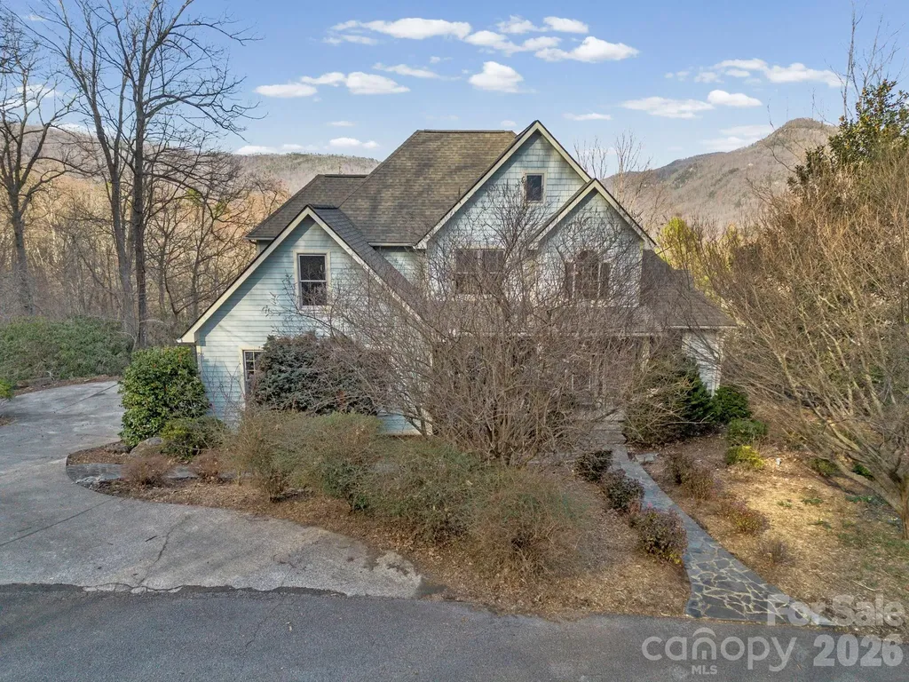 308 Bluebird Road Lake Lure NC 28746