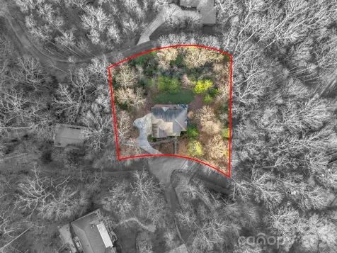 308 Bluebird Road Lake Lure NC 28746