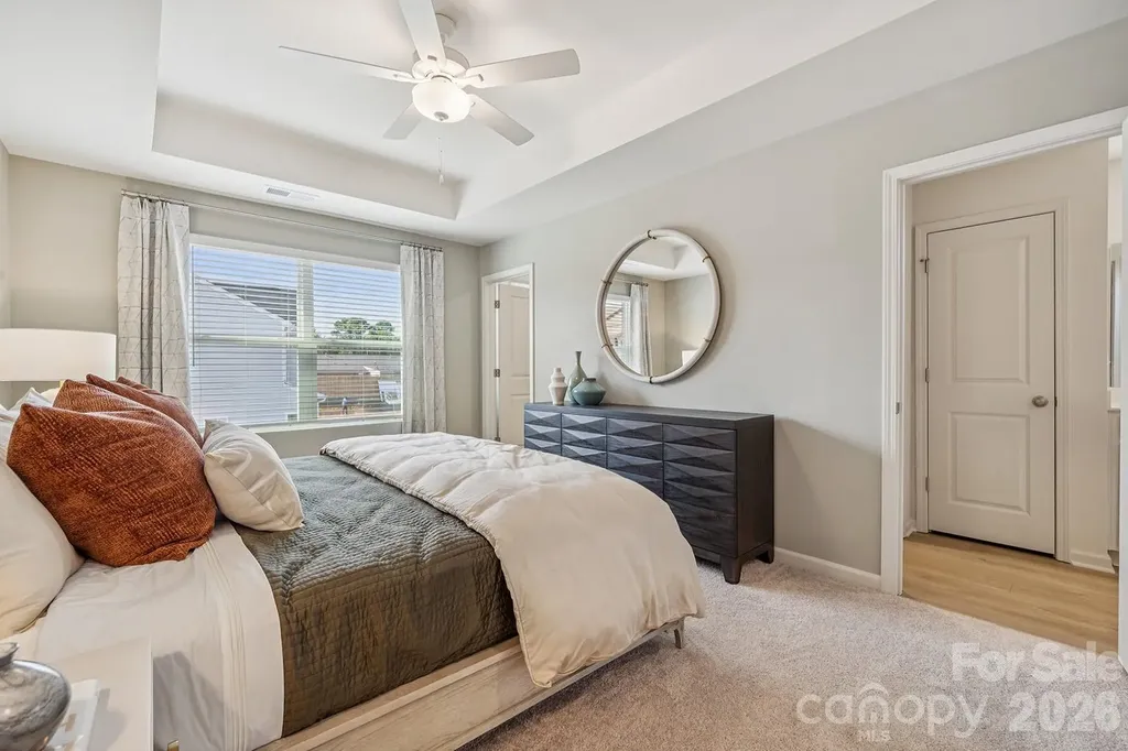 4624 Lakeview Road Charlotte NC 28216