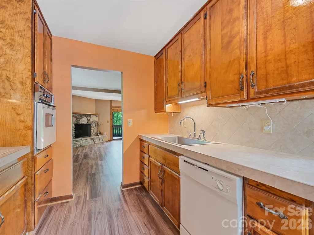 37 George Circle Maggie Valley NC 28751