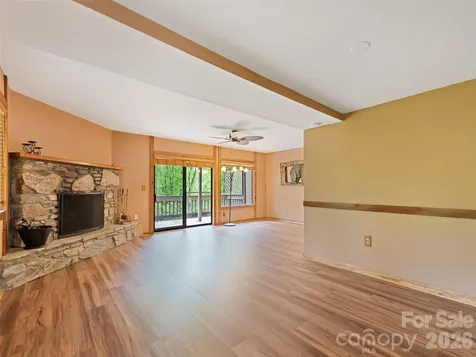 37 George Circle Maggie Valley NC 28751