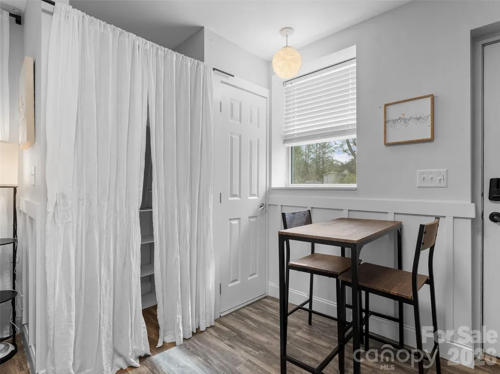 175 Duckworth Avenue Brevard NC 28712