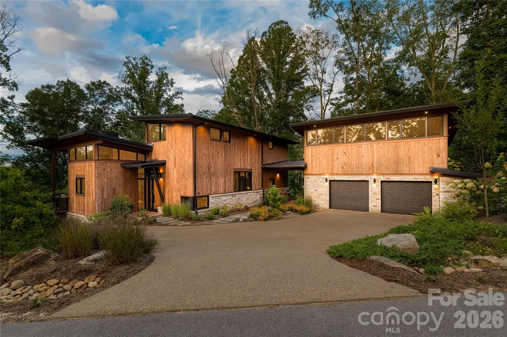 13 Tulip Poplar Trail Asheville NC 28804