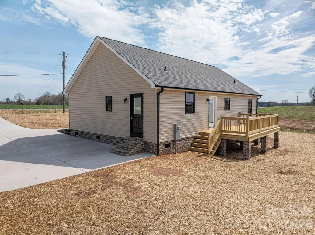347 Old Belwood Road Lawndale NC 28090