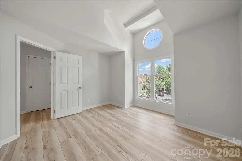 9037 J M Keynes Drive Charlotte NC 28262