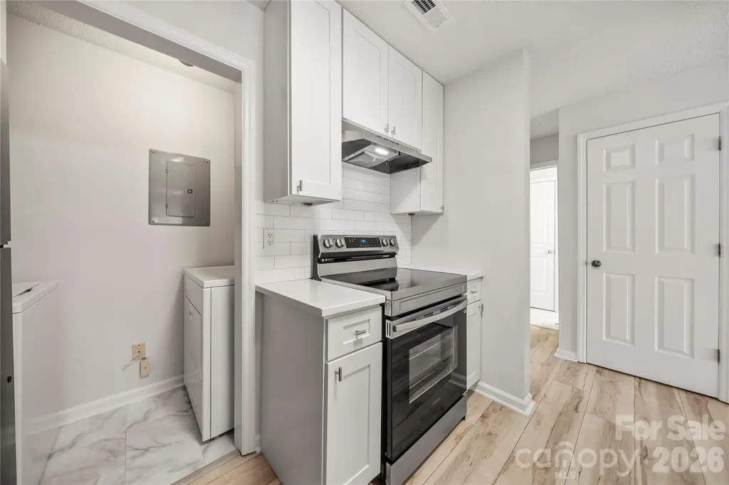 9037 J M Keynes Drive Charlotte NC 28262