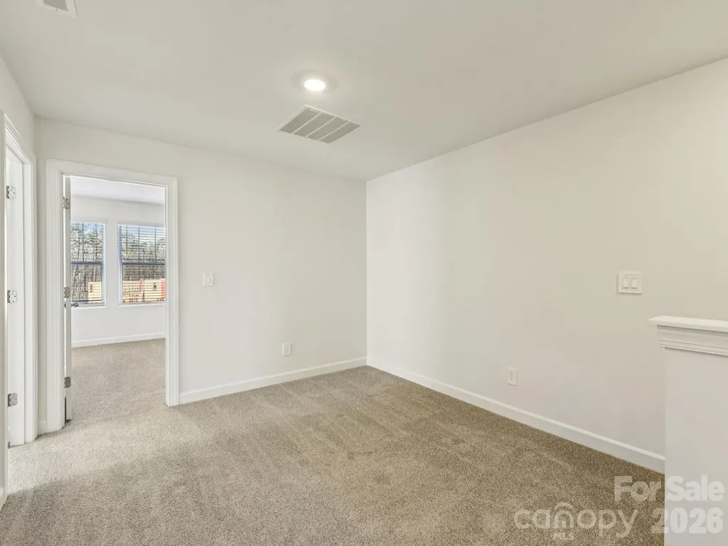 9005 Foggy Brook Loop Charlotte NC 28216