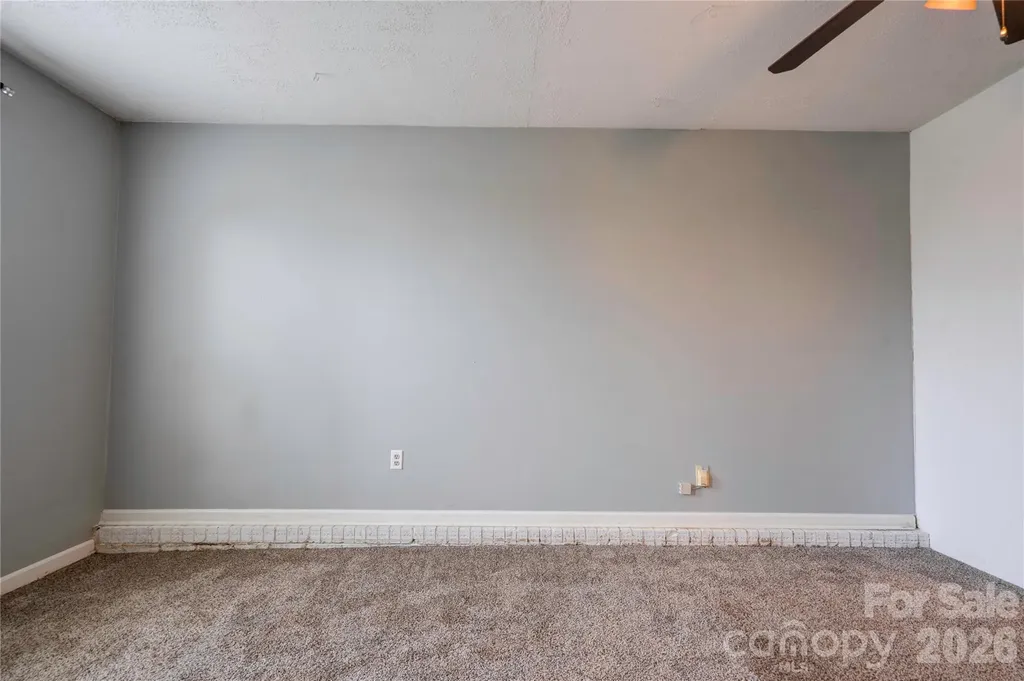 113 Hicks Road Grover NC 28073