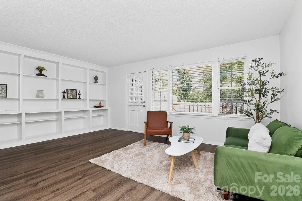 4605 Hedgemore Drive Charlotte NC 28209