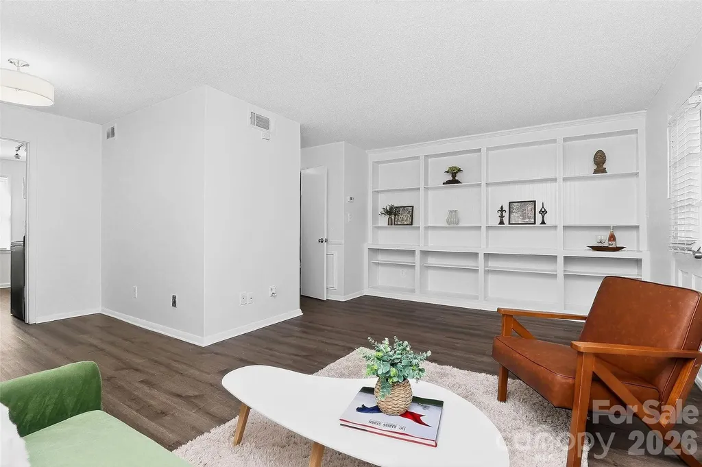 4605 Hedgemore Drive Charlotte NC 28209