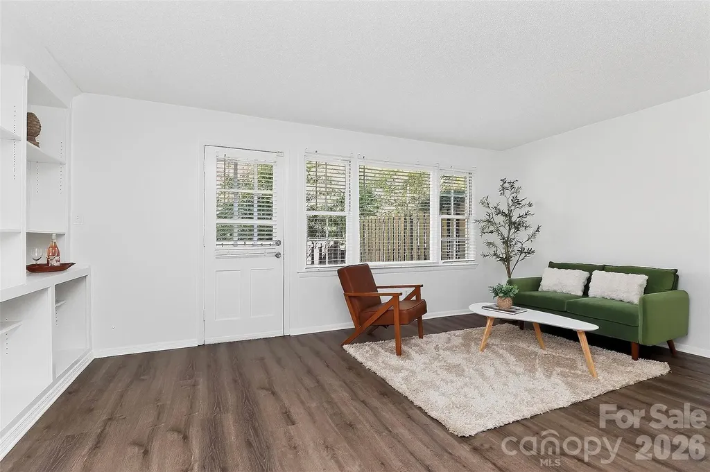 4605 Hedgemore Drive Charlotte NC 28209