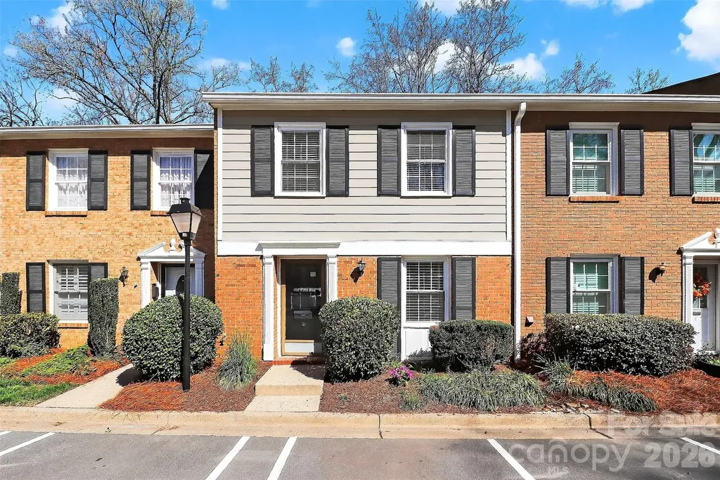 4605 Hedgemore Drive Charlotte NC 28209
