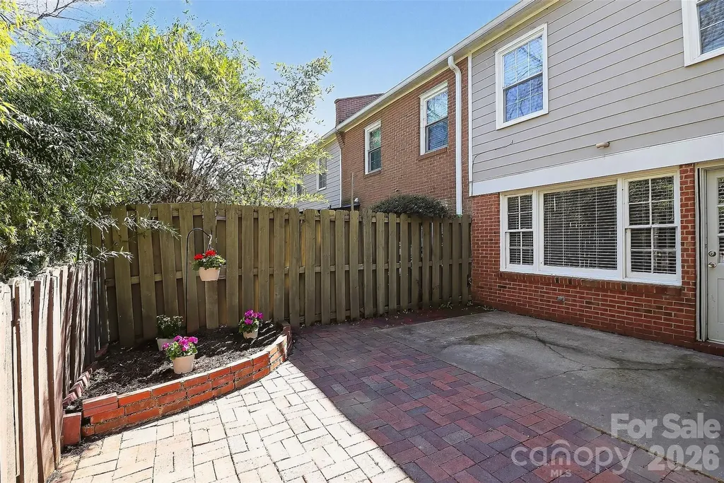 4605 Hedgemore Drive Charlotte NC 28209