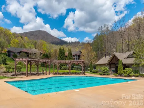 1650 Country Club Drive Maggie Valley NC 28751