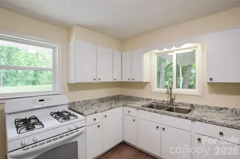 49 First Street Asheville NC 28803