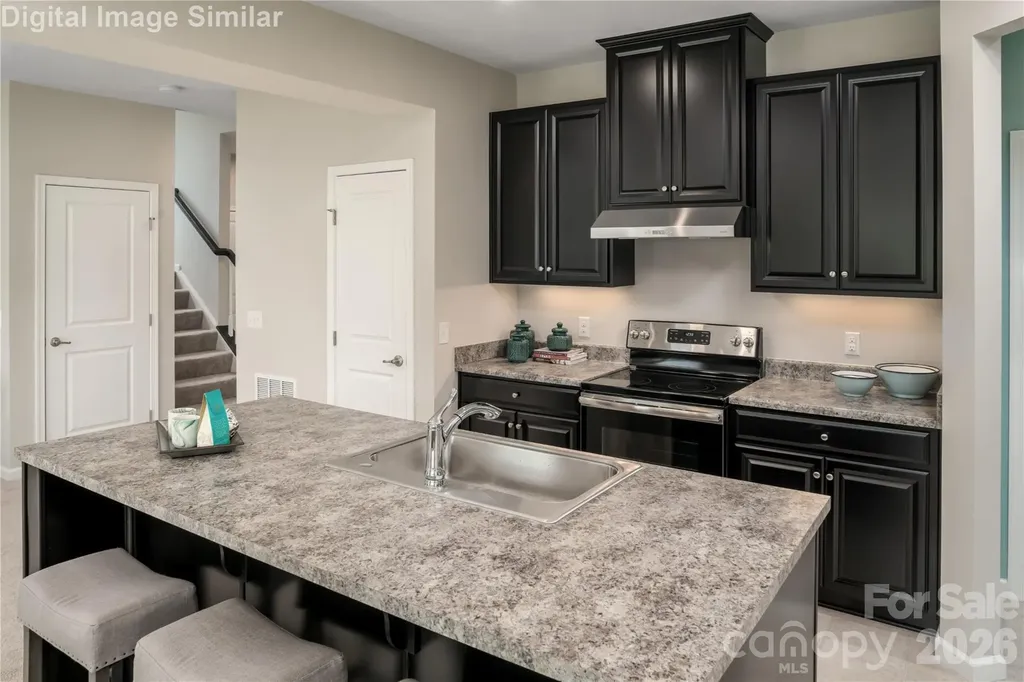 2063 Fernway Drive Charlotte NC 28216