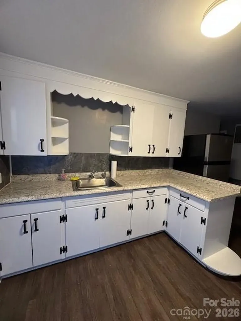 3309 Clarence Towery Circle Hildebran NC 28637