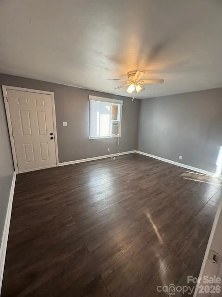 3309 Clarence Towery Circle Hildebran NC 28637