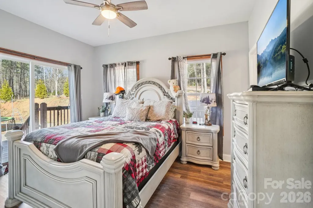 301 Mcginnis Drive Old Fort NC 28762