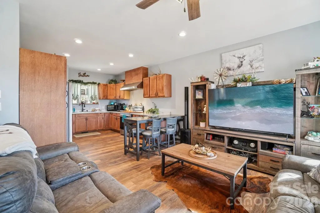 301 Mcginnis Drive Old Fort NC 28762