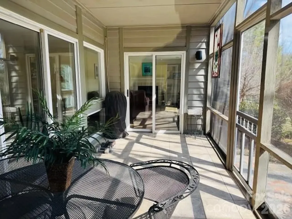 121 Burning Tree Lane Flat Rock NC 28731