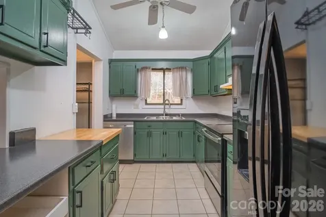 1813 Glen Cannon Drive Pisgah Forest NC 28768