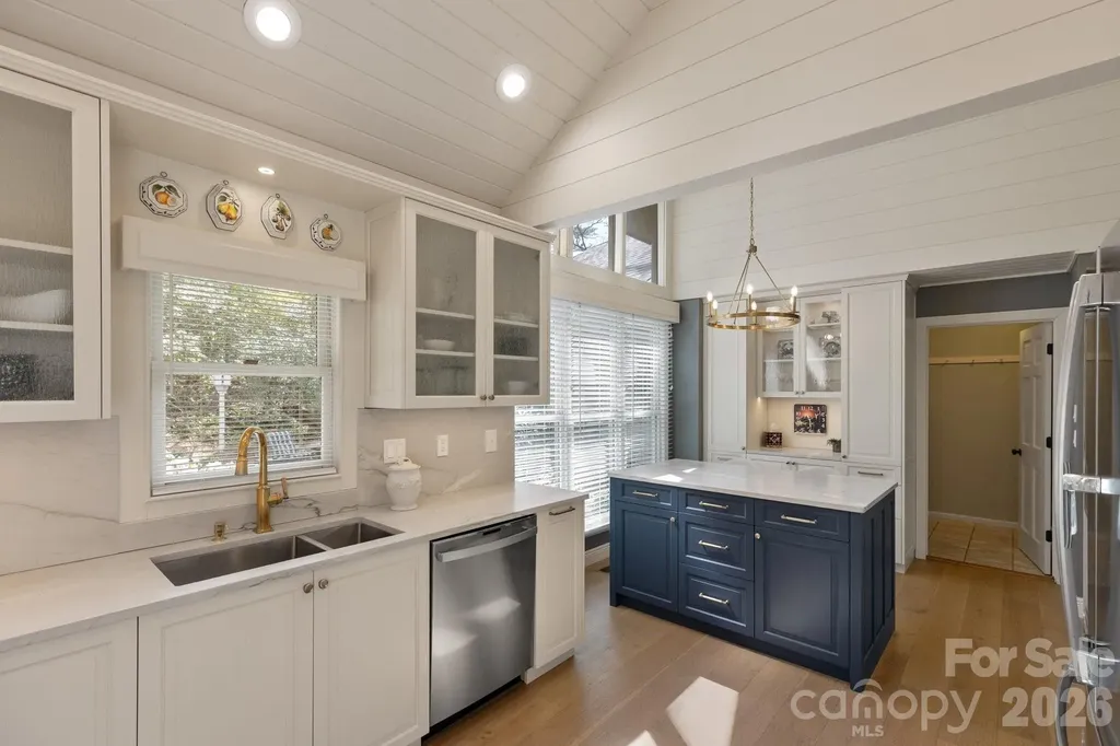 940 Winding Creek Road Sapphire NC 28774