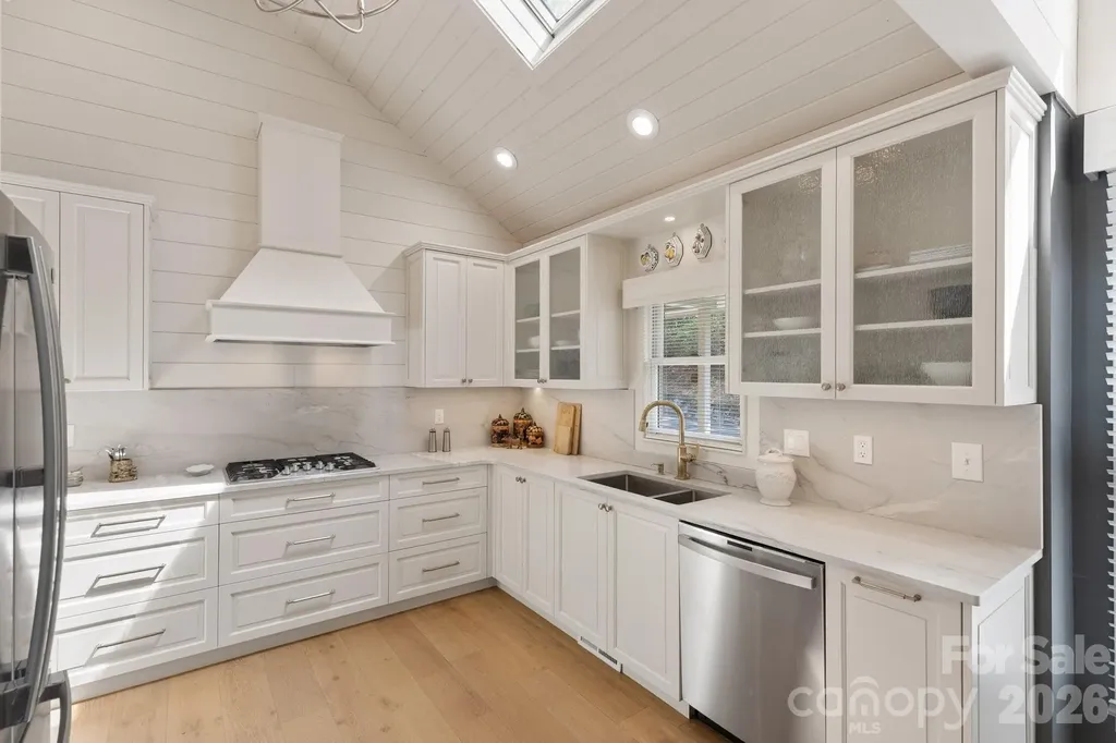 940 Winding Creek Road Sapphire NC 28774