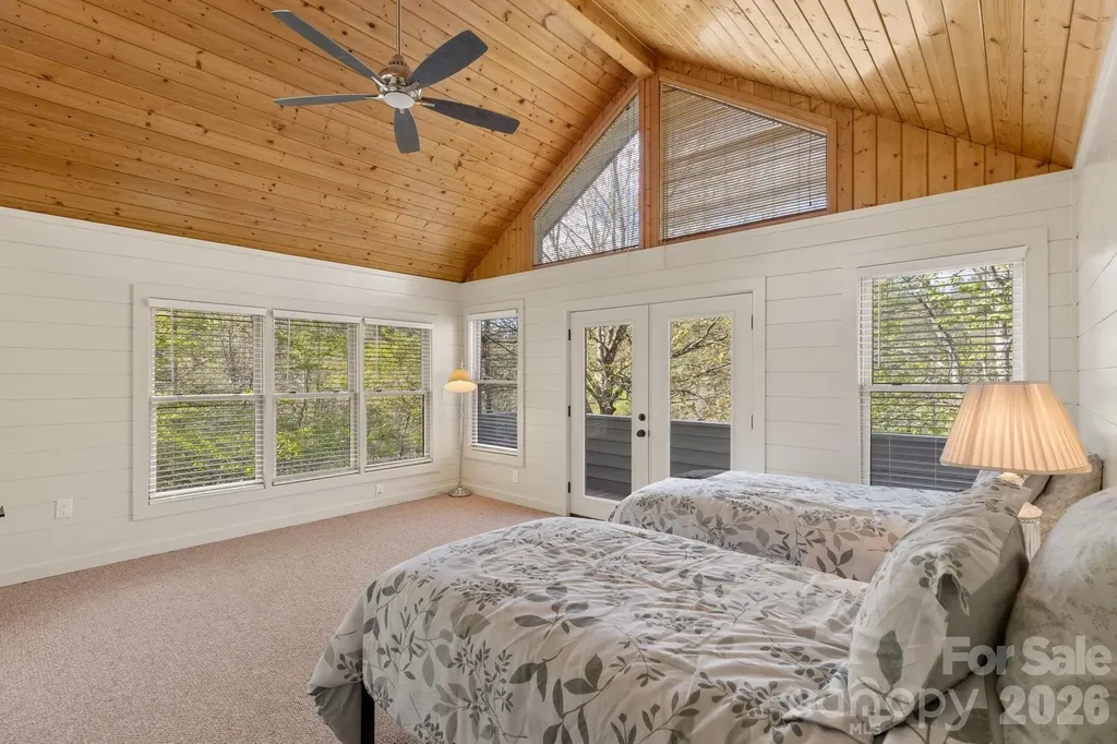 940 Winding Creek Road Sapphire NC 28774