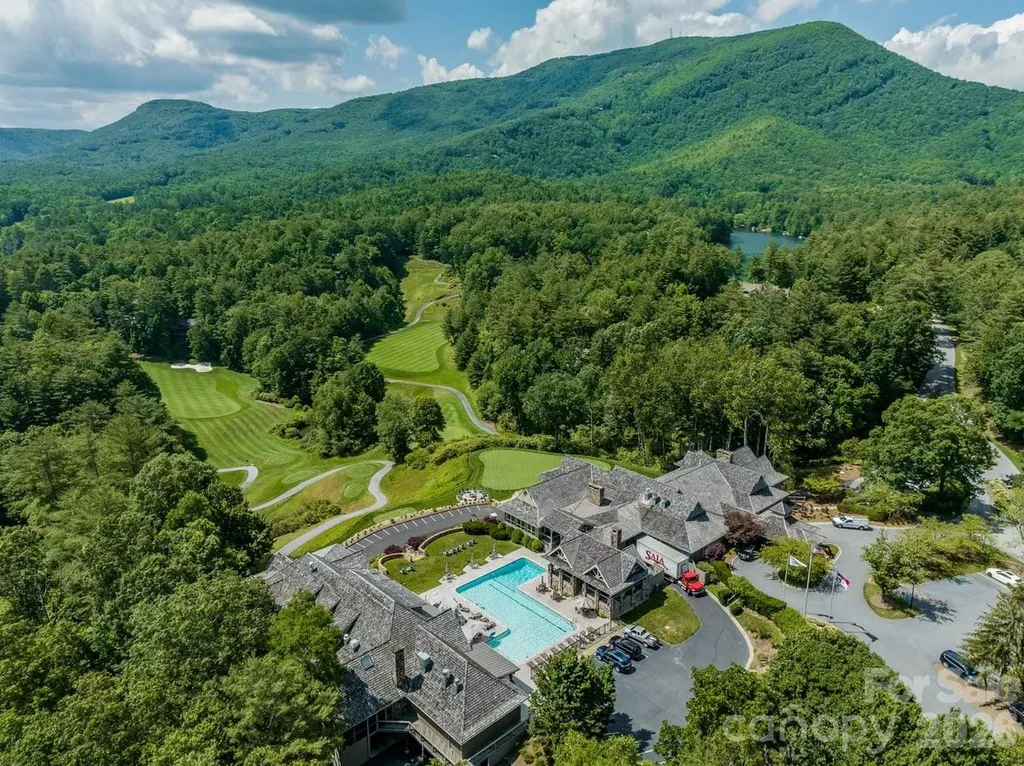 940 Winding Creek Road Sapphire NC 28774