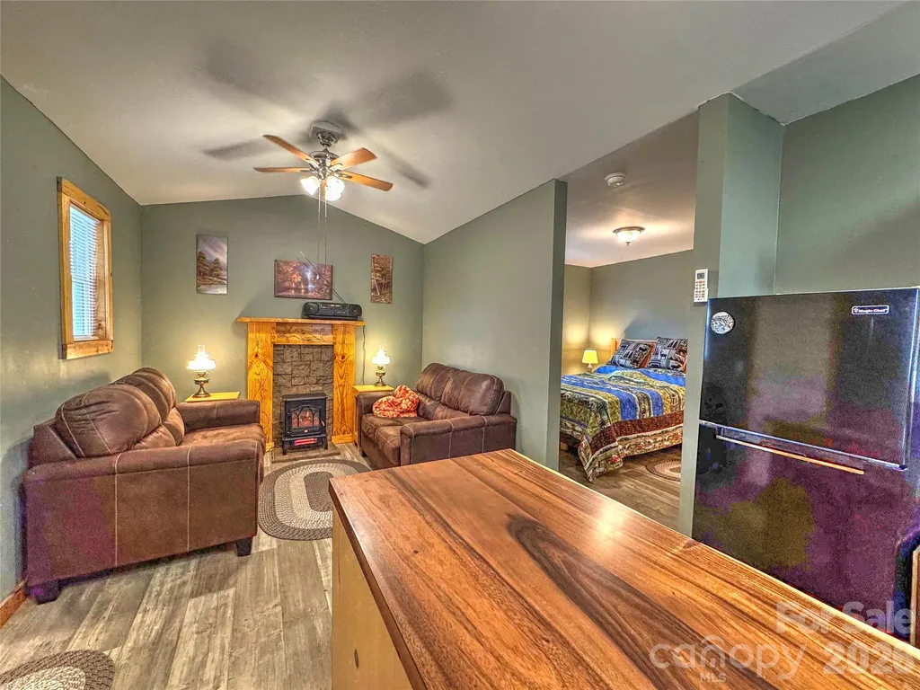 3807 Hwy 28 Highway Robbinsville NC 28771